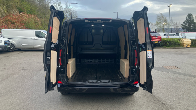 Ford Transit Custom E-320 L1 Rwd 100kW 65kWh H1 Van Limited Auto